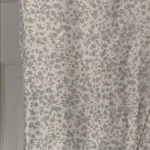 L.L. Bean Heat-keepers Floral M